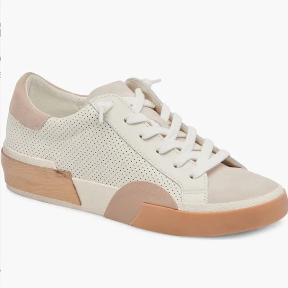 Women's Dolce Vita Zina Casual White and Tan Sneakers size 9.5. Never worn